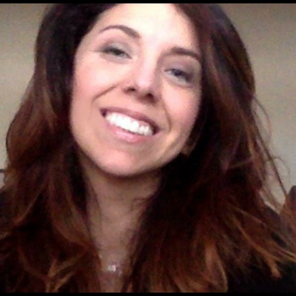 Meet your Posher, Maria - Picture 1 of 1